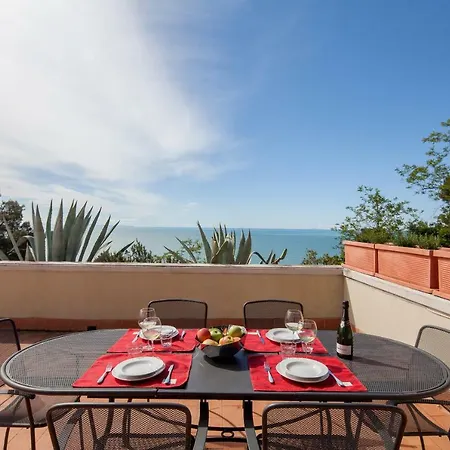 Punta Bianca - Stunning Seaview In Montemarcello Διαμέρισμα *